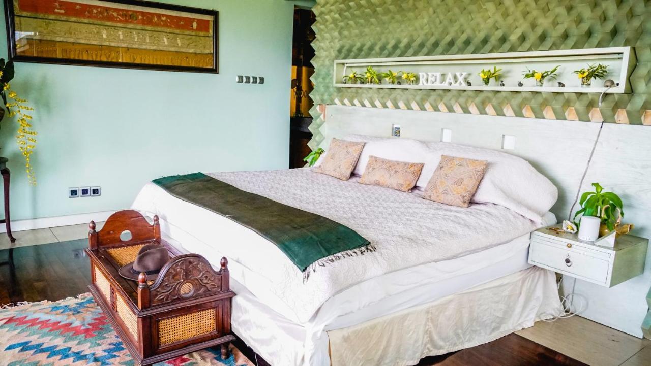 Ruth'S Bed & Breakfast Lembang Exterior foto